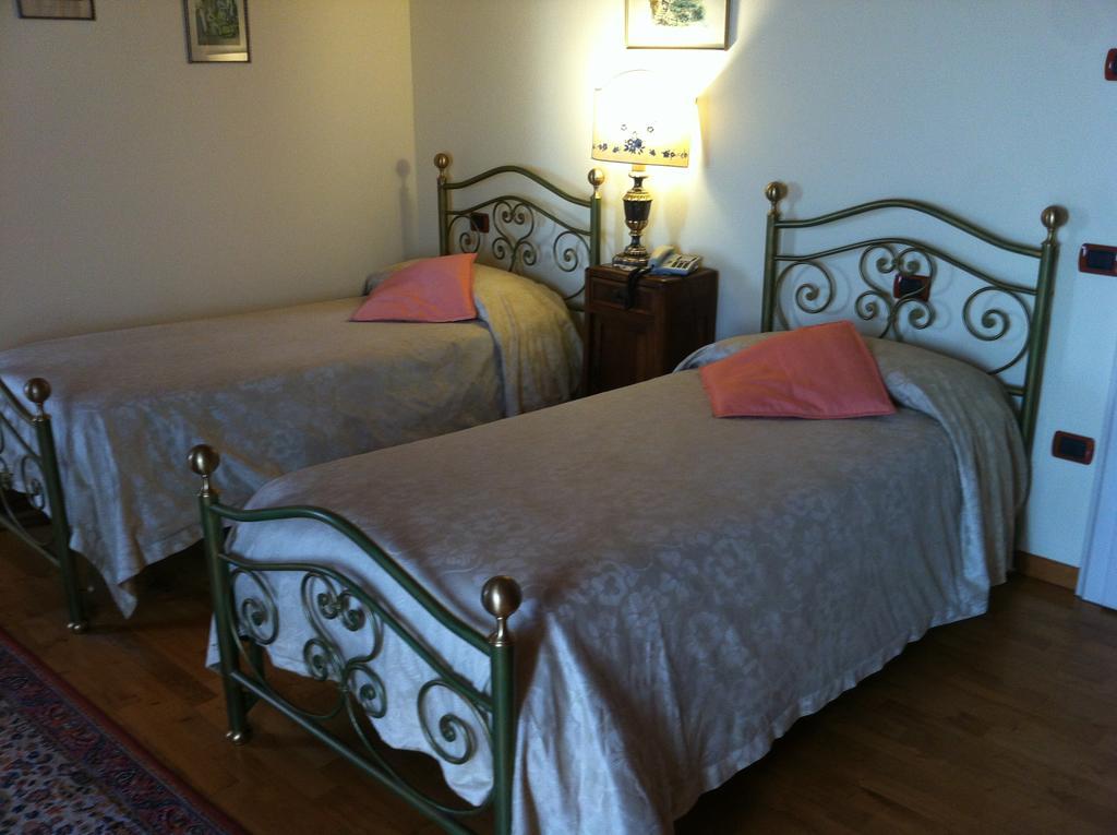 Villa Bongiovanni ซานโบนีฟาโช ภายนอก รูปภาพ