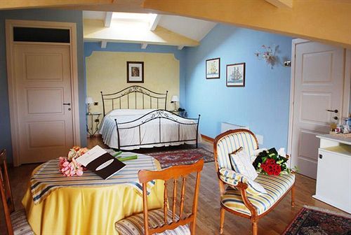Villa Bongiovanni ซานโบนีฟาโช ภายนอก รูปภาพ