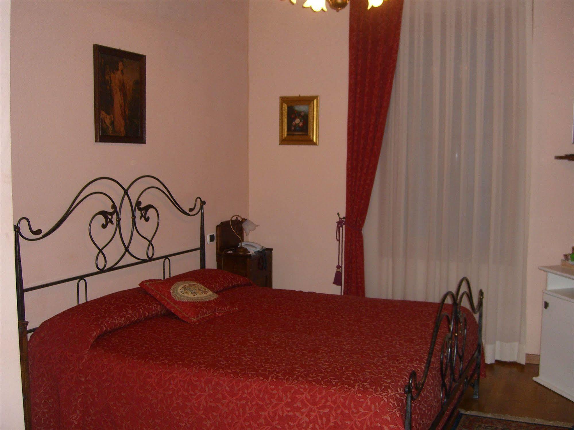 Villa Bongiovanni ซานโบนีฟาโช ภายนอก รูปภาพ